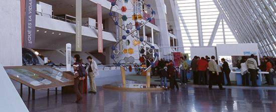 Voyage scolaire en Espagne : Dans les musées en Espagne, il est obligatoire d’expérimenter, de toucher et de participer ! | Voyage scolaire éducatif